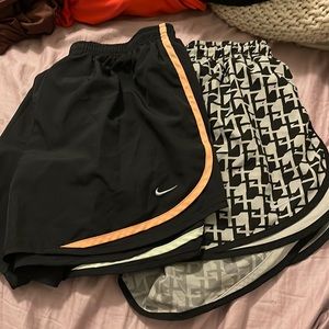 Nike shorts lot size XL